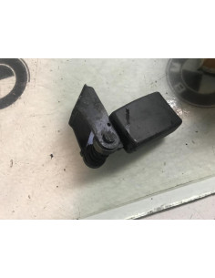 Attache ceinture arriere gauche BMW  