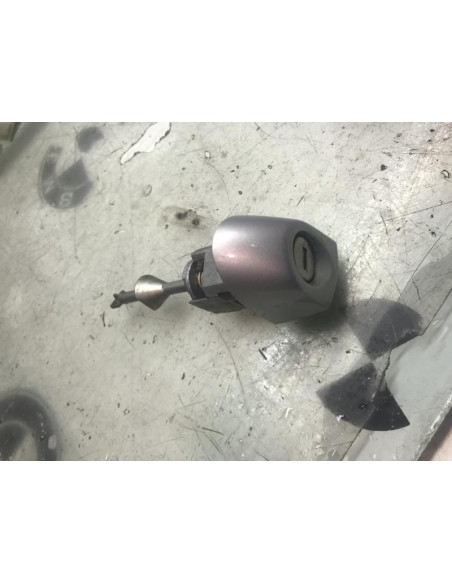 Barillet porte avant gauche BMW SERIE 1 E87 PHASE 1 