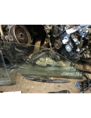 Vitre avant droit BMW  