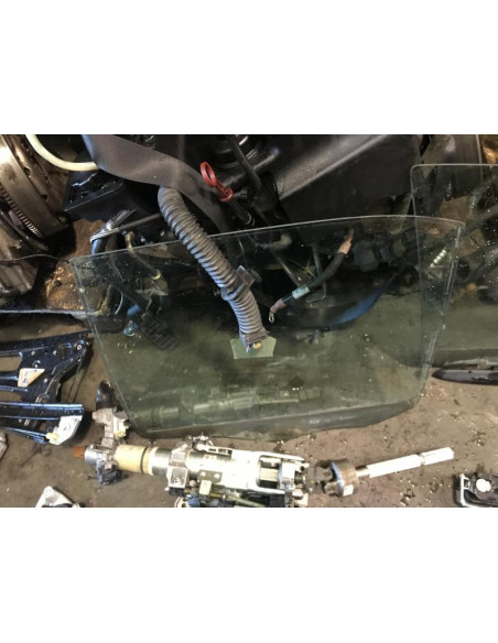 Vitre arriere gauche BMW  