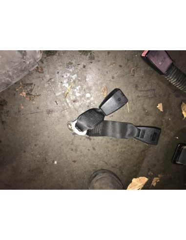 Attache ceinture arriere droit BMW  