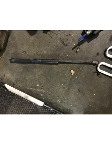 Verin de coffre BMW SERIE 1 E87 PHASE 1 