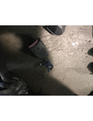 Attache ceinture arriere gauche BMW SERIE 3 E36 COUPE 