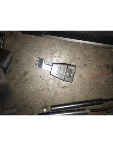 Attache ceinture arriere droit BMW SERIE 3 E36 COUPE 