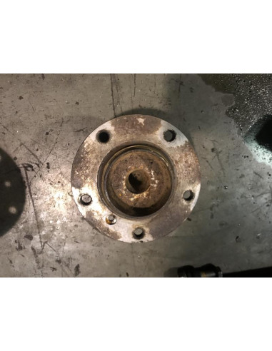 Moyeu avant droit BMW  