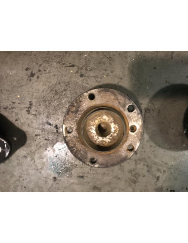 Moyeu avant gauche BMW  