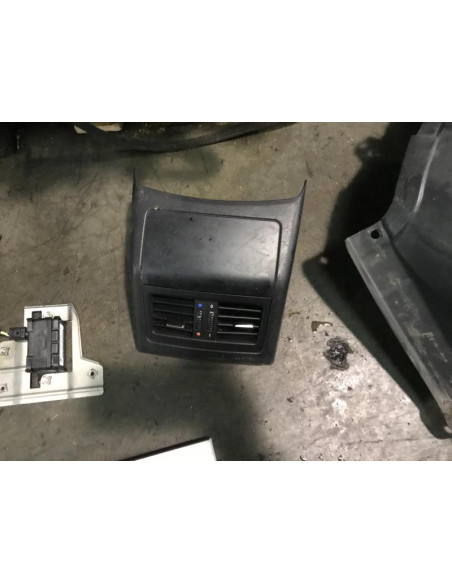 Console central (interieur plastique) BMW SERIE 3 (E90) PHASE 1 