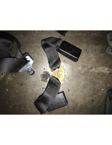 Attache ceinture arriere droit BMW  