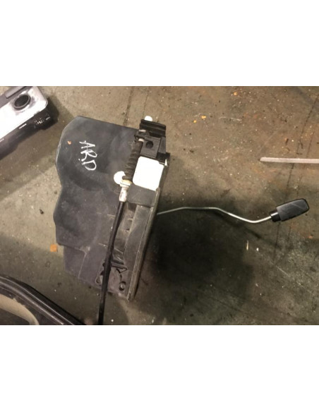 Serrure arriere droit BMW X3 (E83) PHASE 1 