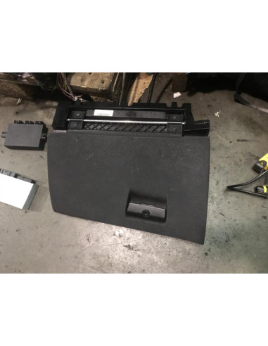 Boite a gants BMW X3 (E83) PHASE 1 