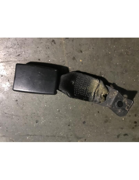 Attache ceinture arriere gauche BMW SERIE 1 E87 PHASE 1 