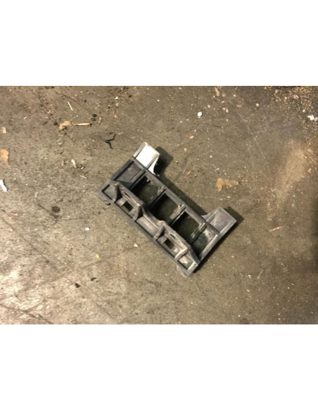 Support de pare chocs arriere BMW  