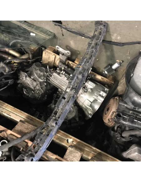 Support de pare chocs arriere BMW  