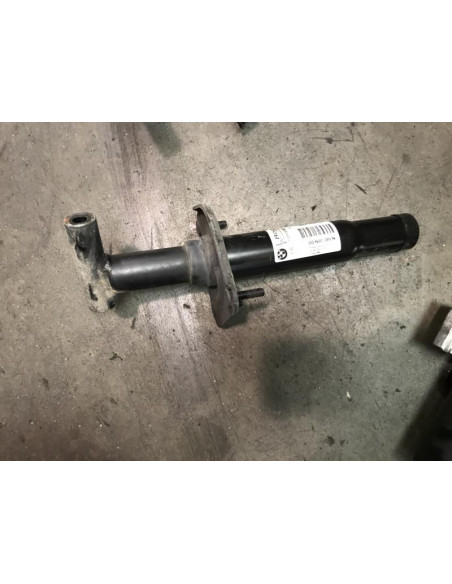 Support de pare chocs arriere BMW X5 E53 