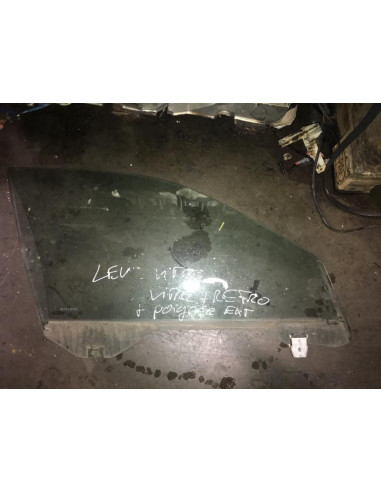 Vitre avant droit BMW  