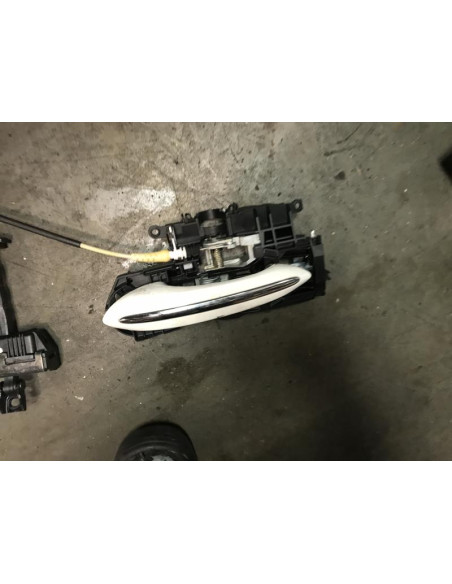 Poignee porte arriere gauche BMW SERIE 5 F11 TOURING PHASE 1 BREAK Diesel