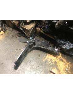 Support de pare chocs arriere BMW X5 F15 Diesel