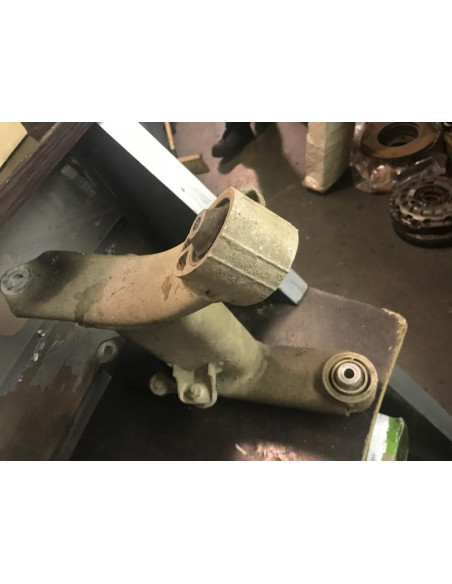 Bras inferieur arriere gauche BMW  