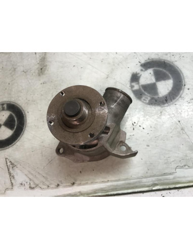 Pompe à eau BMW SERIE 3 E30 