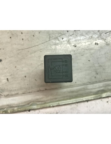 Relais electrique BMW SERIE 3 E30 