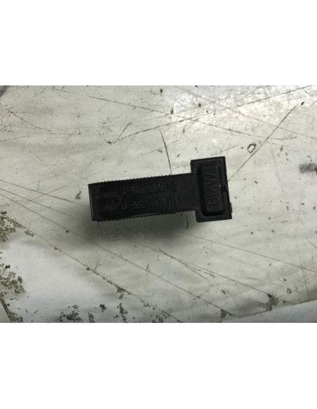 Contacteur feu stop BMW SERIE 5 F11 TOURING PHASE 1 BREAK Diesel