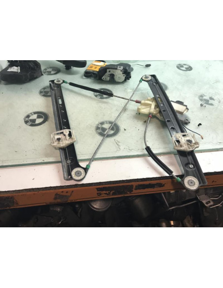 Leve vitre electrique avant droit BMW X3 (E83) PHASE 1 