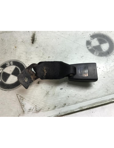 Attache ceinture arriere gauche BMW SERIE 1 E87 PHASE 2 Essence