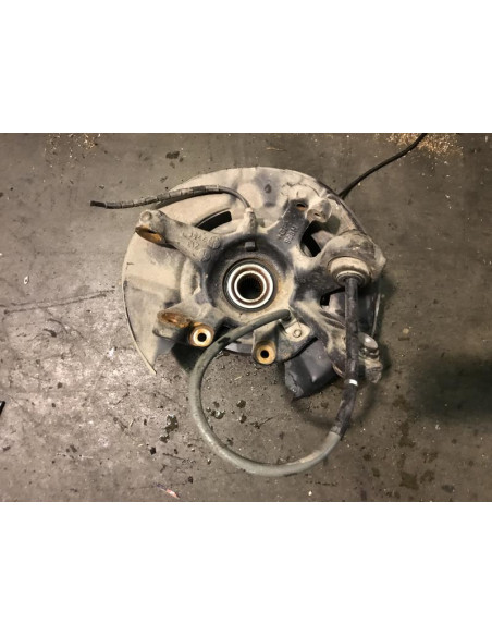 Fusee arriere droit BMW SERIE 1 (E87) PHASE 2 (LCI) 