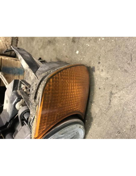 Optique avant secondaire gauche (feux)(clignotant) BMW SERIE 5 E34 Diesel