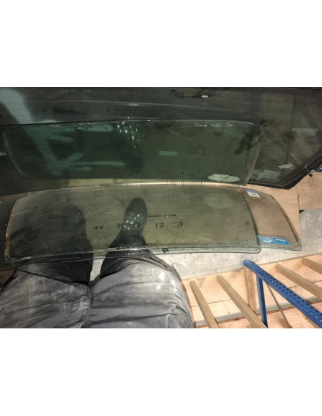 Lunette arriere BMW SERIE 3 E21 Essence