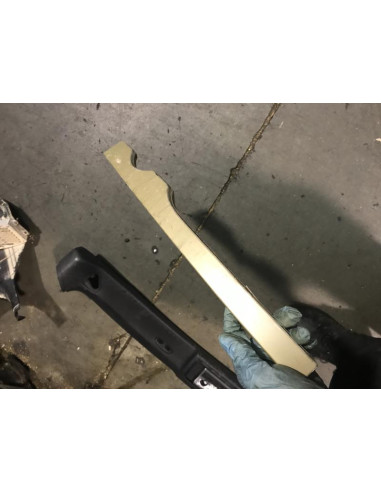 Enjoliveur de phare gauche BMW  