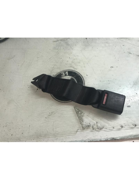 Attache ceinture arriere centrale BMW SERIE 3 (E90) PHASE 1 