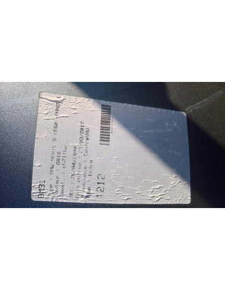 Attache ceinture arriere centrale BMW SERIE 5 E60 PHASE 2 Diesel