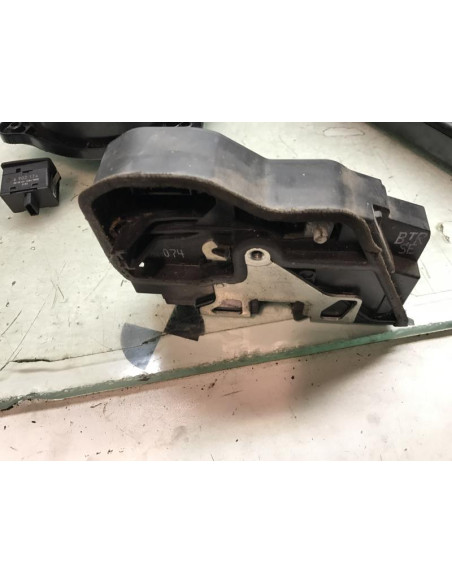 Serrure avant droit BMW SERIE 3 (E36) 