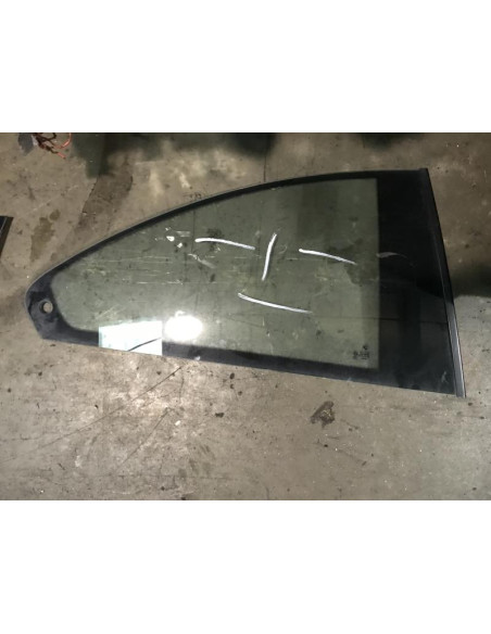 Vitre arriere droit BMW  