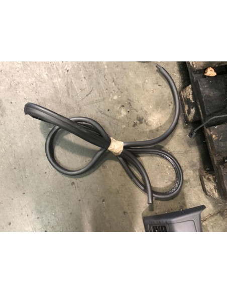 Joint de porte arriere gauche BMW SERIE 3 (E90) PHASE 1 