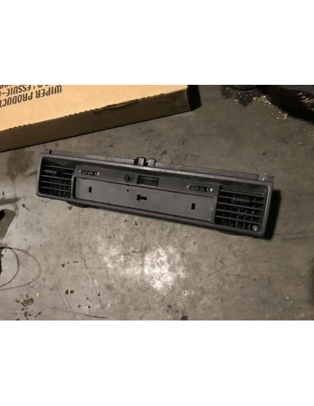 Aerateur tableau de bord avant droit BMW SERIE 3 (E36) 