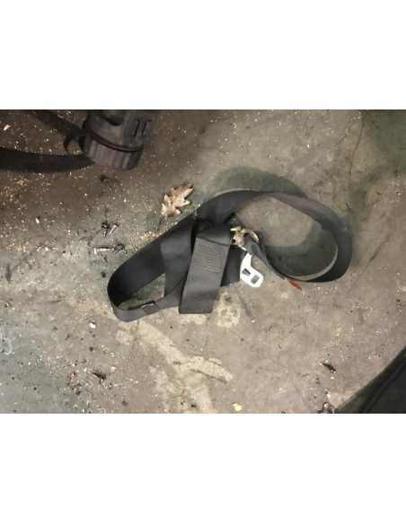 Ceinture arriere centrale BMW SERIE 5 E28 Diesel