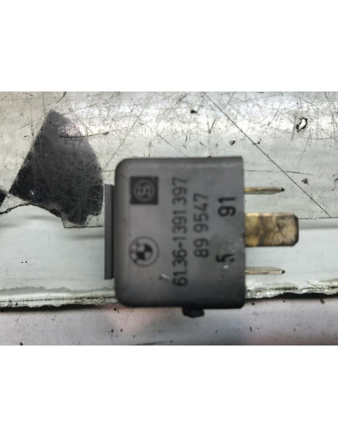 Relais electrique BMW SERIE 5 E34 