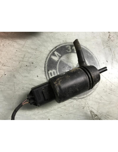 Pompe lave glace avant BMW SERIE 1 (E87) PHASE 2 (LCI) 