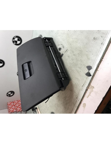 Boite a gants BMW SERIE 3 E90 PHASE 1 Diesel