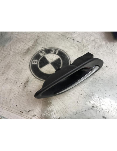 Poignee interieur avant droit BMW  