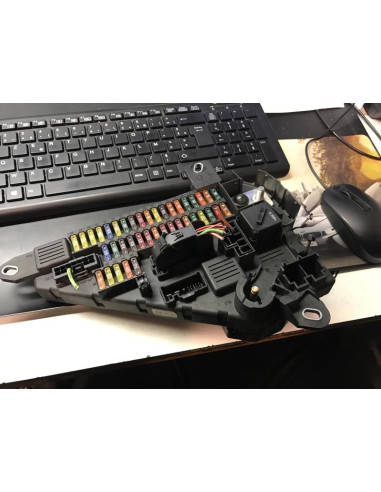 Porte fusible BMW SERIE 5 E60 PHASE 1 Diesel