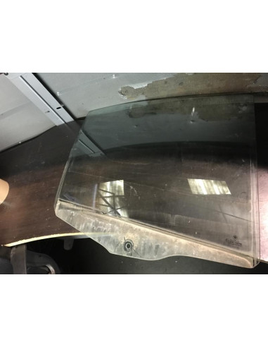 Vitre arriere droit BMW  
