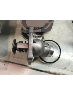 Boitier eau BMW SERIE 7 E38 