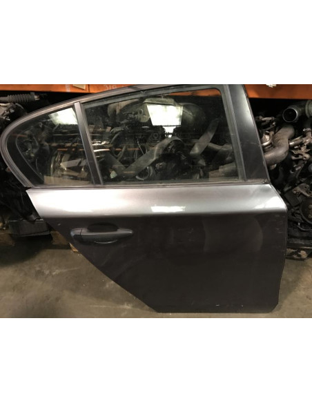 Vitre arriere droit BMW SERIE 1 E87 PHASE 1 