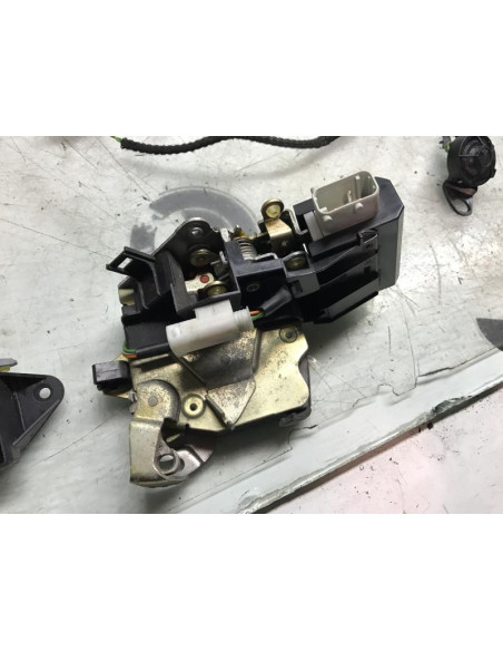 Serrure avant droit BMW  