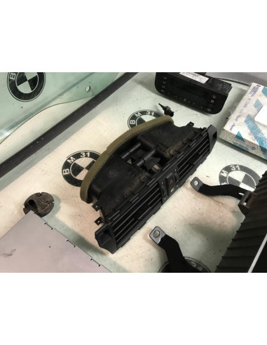 Aerateur tableau de bord BMW SERIE 5 (E60) PHASE 1 