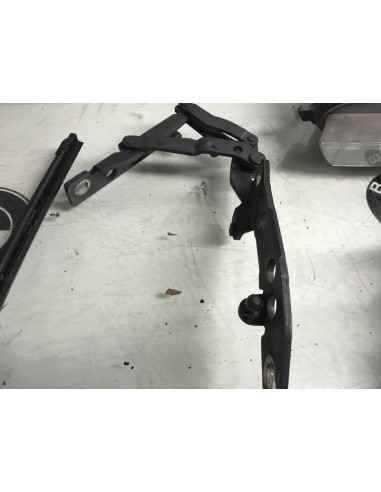 Charniere de capot BMW  