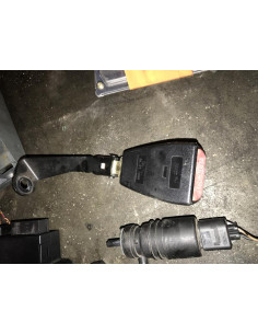 Attache ceinture arriere gauche BMW  